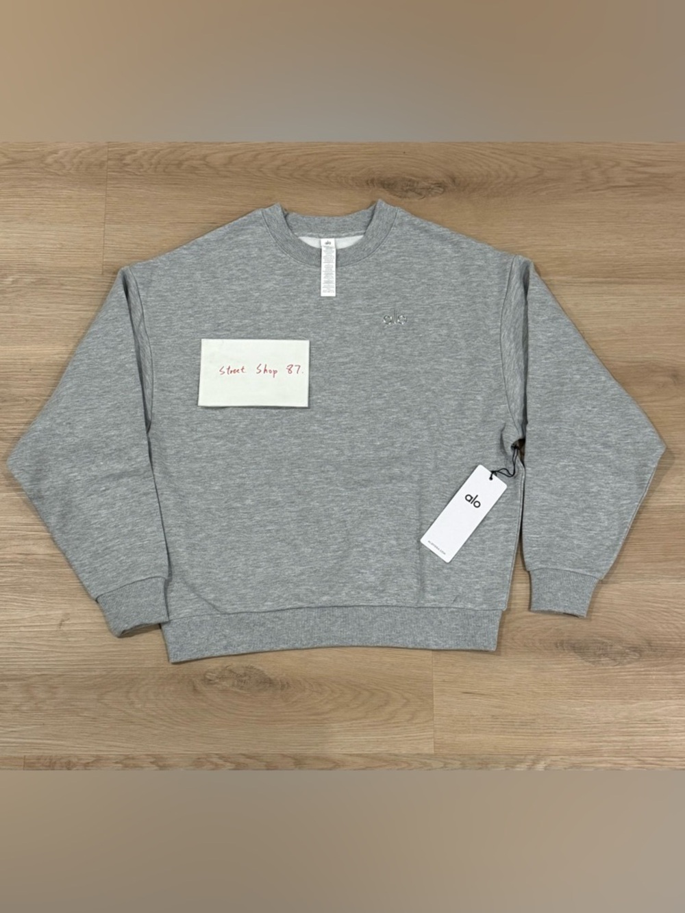 ALO Yoga Crewneck Sweatshirt - Heather Gray